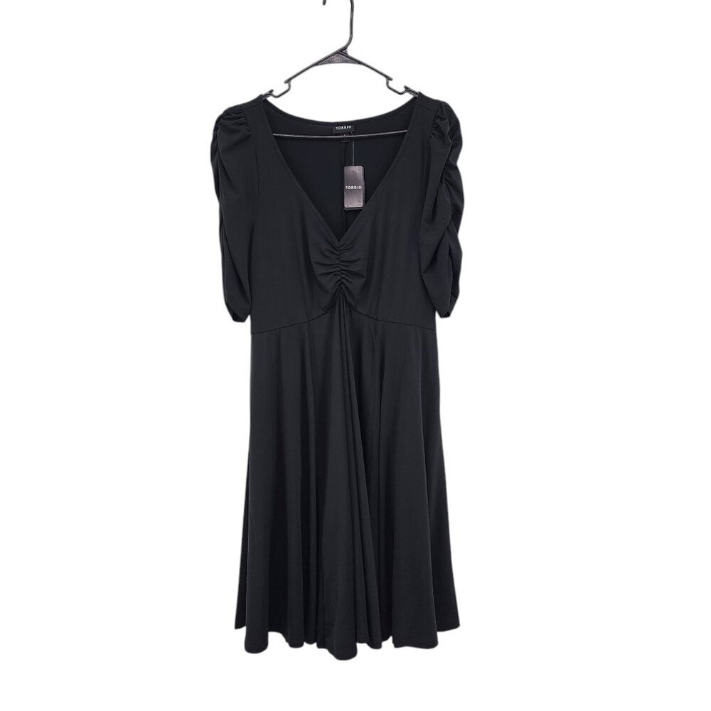 Torrid Women's Puff Short Sleeve Skater Studio Knit Black Mini Dress Sz 1X
